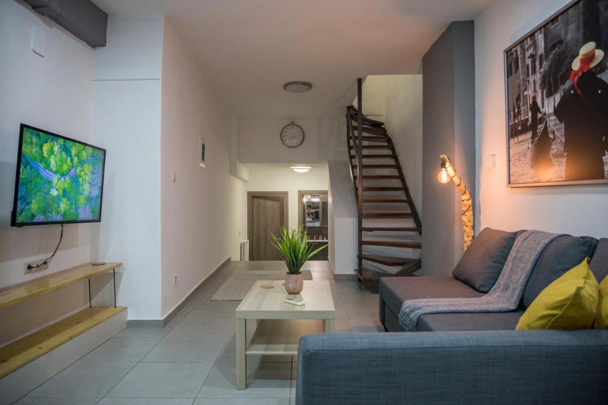 Billys House Apartment Trikala  Luaran gambar
